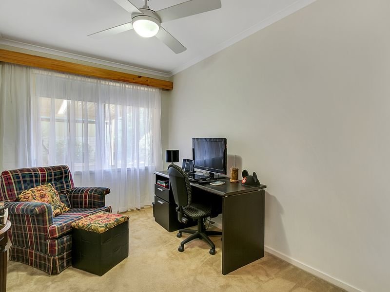 Photo - 130 Barcelona Road, Noarlunga Downs SA 5168 - Image 10