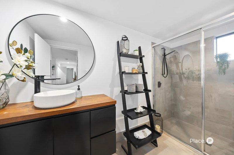 Photo - 1/30 Battersby Street, Zillmere QLD 4034 - Image 10