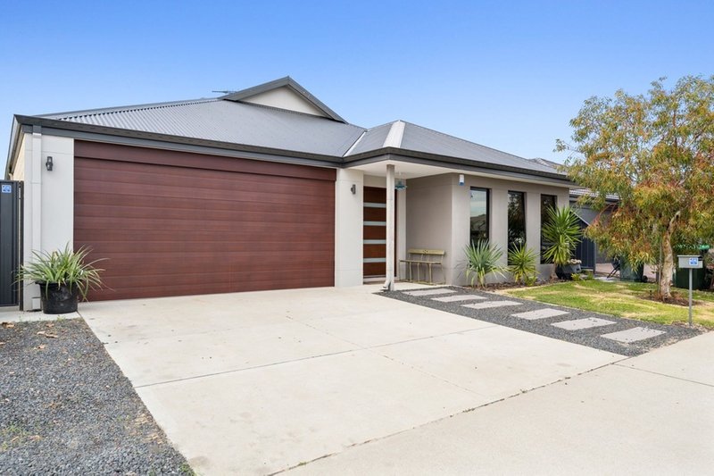 Photo - 130 Butterleaf Road, Baldivis WA 6171 - Image 22