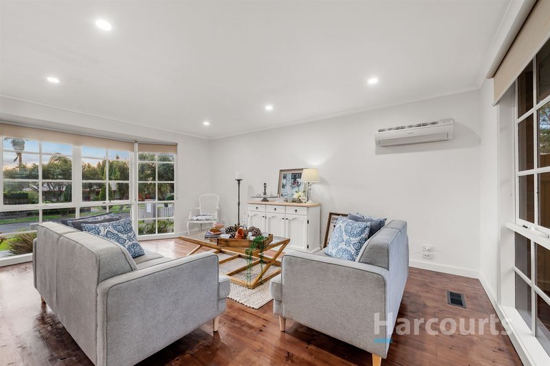 Photo - 1/30 Chappell Drive, Wantirna South VIC 3152 - Image 5