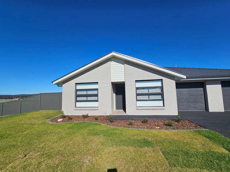 Photo - 1/30 Corymbia Circuit, Heddon Greta NSW 2321 - Image 1