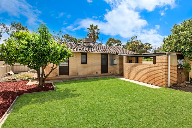 Photo - 130 Diment Road, Salisbury North SA 5108 - Image 3