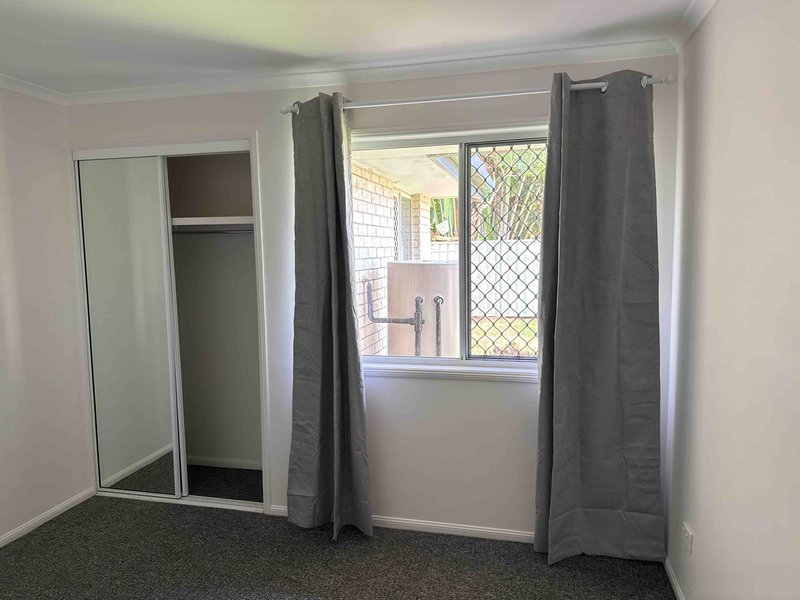 Photo - 130 Glenwood Drive, Morayfield QLD 4506 - Image 5
