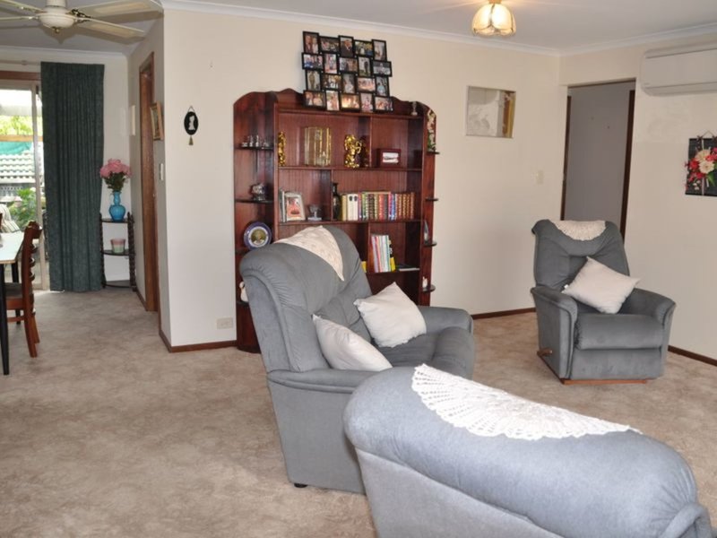 Photo - 1/30 Graham Street, Victor Harbor SA 5211 - Image 3