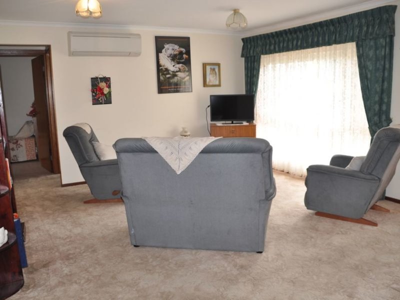 Photo - 1/30 Graham Street, Victor Harbor SA 5211 - Image 5