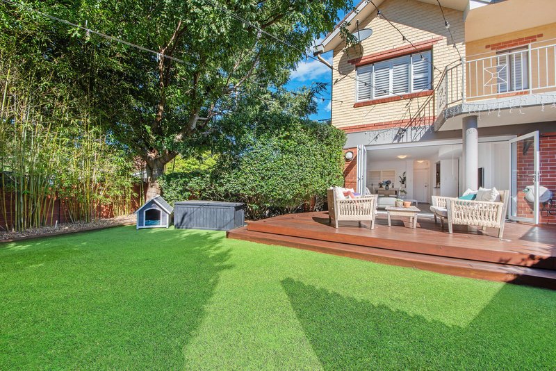 Photo - 1/30 Hale Road, Mosman NSW 2088 - Image 1