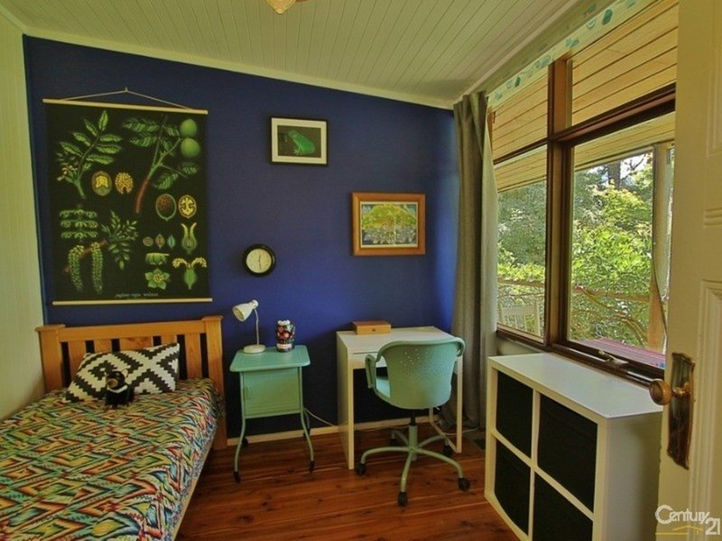 Photo - 130 Henderson Road, Wentworth Falls NSW 2782 - Image 12