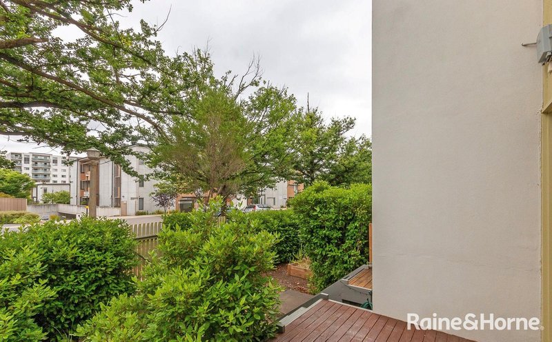 Photo - 1/30 Ijong Street, Braddon ACT 2612 - Image 5