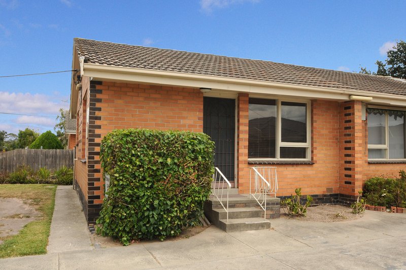 1/30 Lawn Road, Noble Park VIC 3174