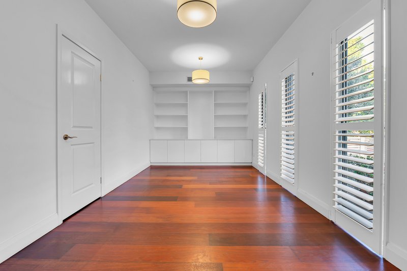 Photo - 130 Love Street, Bulimba QLD 4171 - Image 5