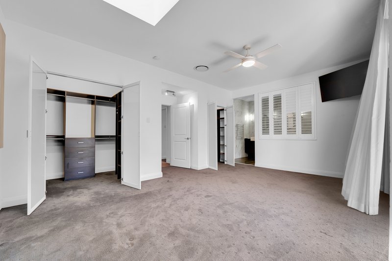 Photo - 130 Love Street, Bulimba QLD 4171 - Image 6