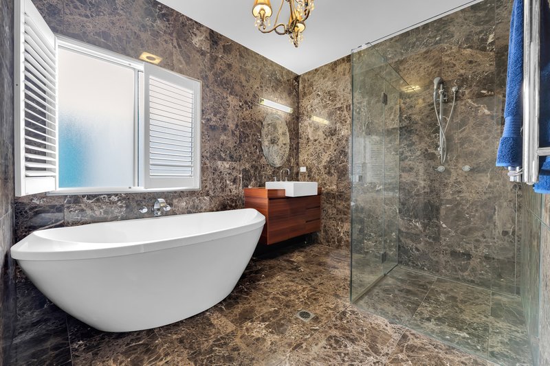 Photo - 130 Love Street, Bulimba QLD 4171 - Image 8