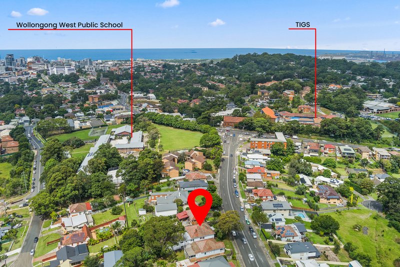 Photo - 1/30 Mt Keira Road, Wollongong NSW 2500 - Image 5