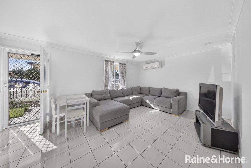 Photo - 1/30 Mulbinga Street, Charlestown NSW 2290 - Image 4