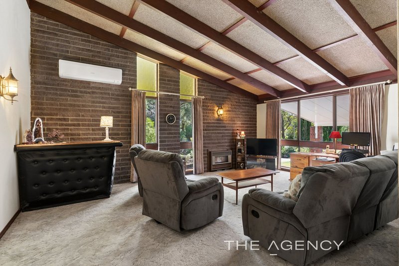 Photo - 130 Mundaring Weir Road, Kalamunda WA 6076 - Image 4