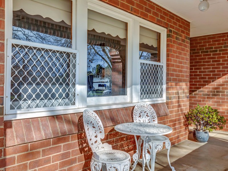 Photo - 1/30 Norton Street, Wangaratta VIC 3677 - Image 2