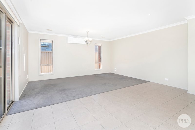 Photo - 1/30 Orion Street, Sebastopol VIC 3356 - Image 4