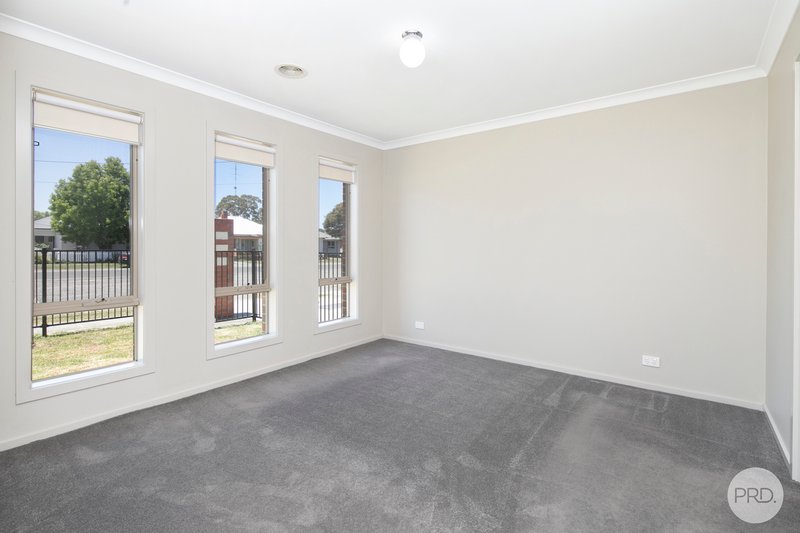 Photo - 1/30 Orion Street, Sebastopol VIC 3356 - Image 5