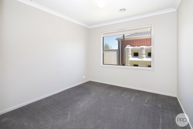 Photo - 1/30 Orion Street, Sebastopol VIC 3356 - Image 8