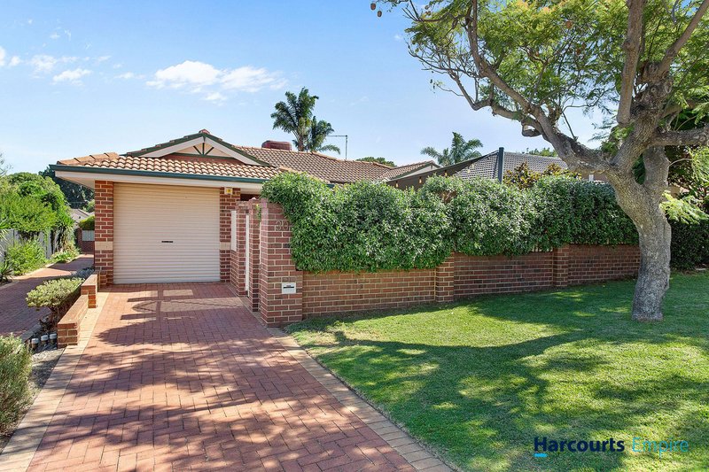 Photo - 1/30 Parsons Way, Innaloo WA 6018 - Image 3