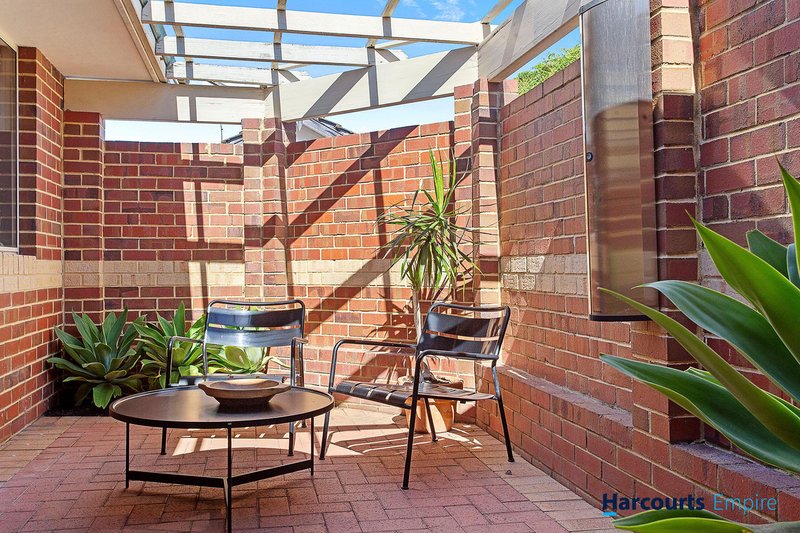 Photo - 1/30 Parsons Way, Innaloo WA 6018 - Image 30