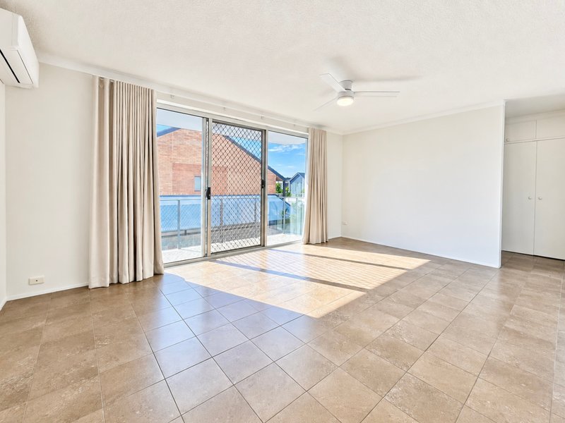 Photo - 1/30 Patrick Street, Merewether NSW 2291 - Image 5