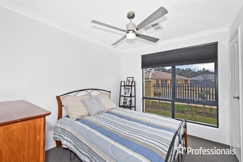 Photo - 130 Pleasantview Parade, Baldivis WA 6171 - Image 10