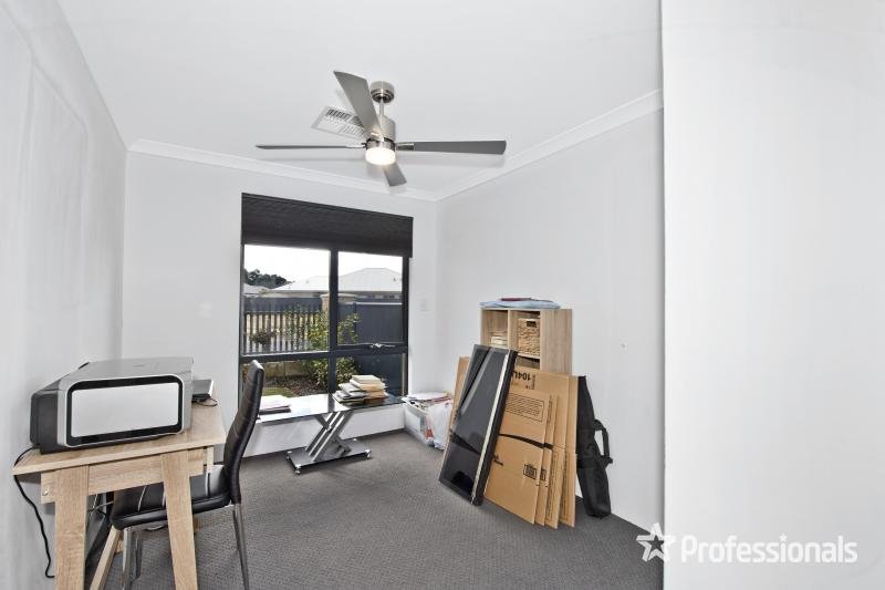 Photo - 130 Pleasantview Parade, Baldivis WA 6171 - Image 11