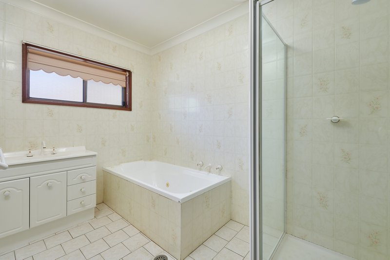 Photo - 1/30 Pugsley Avenue, Estella NSW 2650 - Image 9