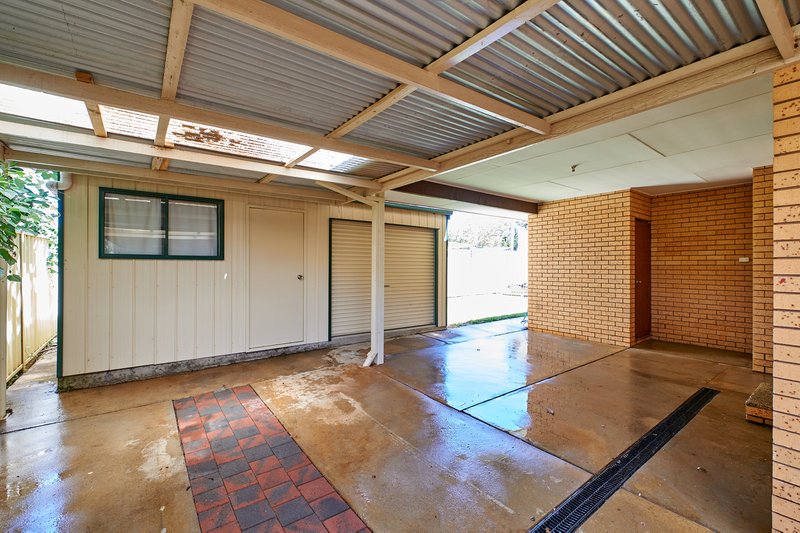 Photo - 1/30 Pugsley Avenue, Estella NSW 2650 - Image 10