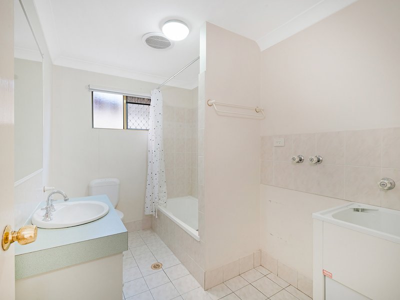 Photo - 1/30 Rise Street, Mount Gravatt East QLD 4122 - Image 15