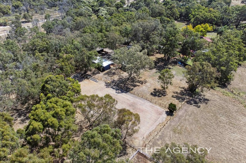 Photo - 130 Rookwood Street, Henley Brook WA 6055 - Image 31