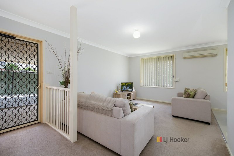 Photo - 130 Scenic Drive, Budgewoi NSW 2262 - Image 2