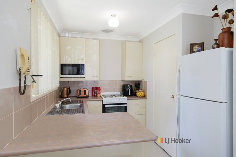 Photo - 130 Scenic Drive, Budgewoi NSW 2262 - Image 4