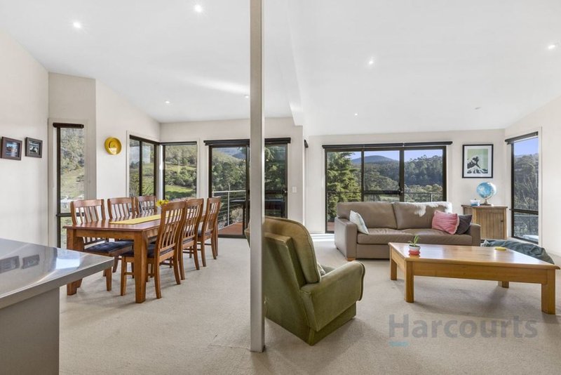 Photo - 1/30 Shirley Boulevard, Lenah Valley TAS 7008 - Image 4