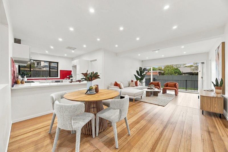 Photo - 130 Somers Avenue, Macleod VIC 3085 - Image 5
