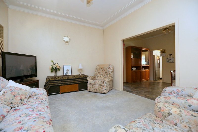 Photo - 130 Stacey Street, Bankstown NSW 2200 - Image 3