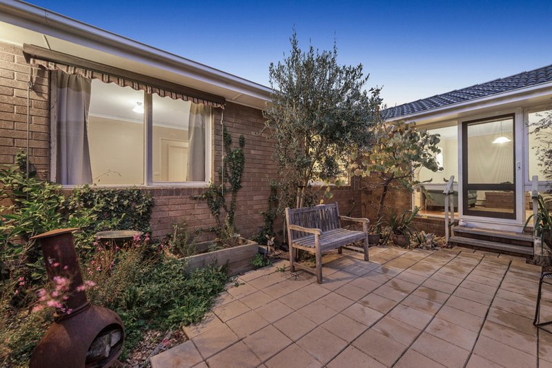 Photo - 1/30 Sunrise Drive, Mulgrave VIC 3170 - Image 10