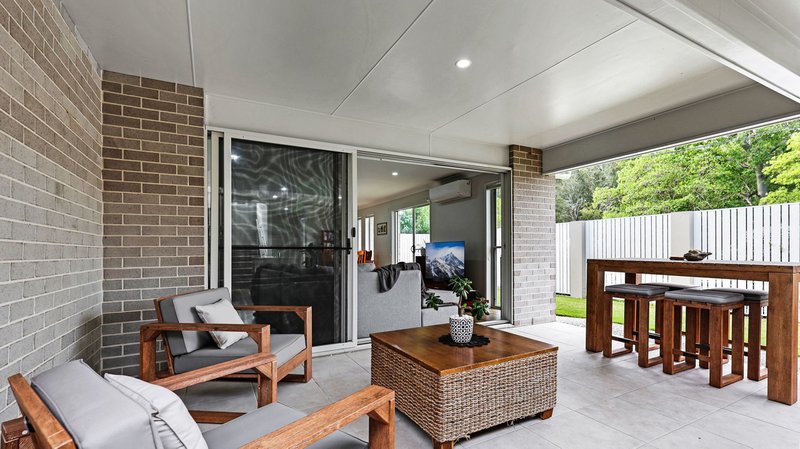 Photo - 1/30 Swallow Court, Newtown QLD 4350 - Image 10