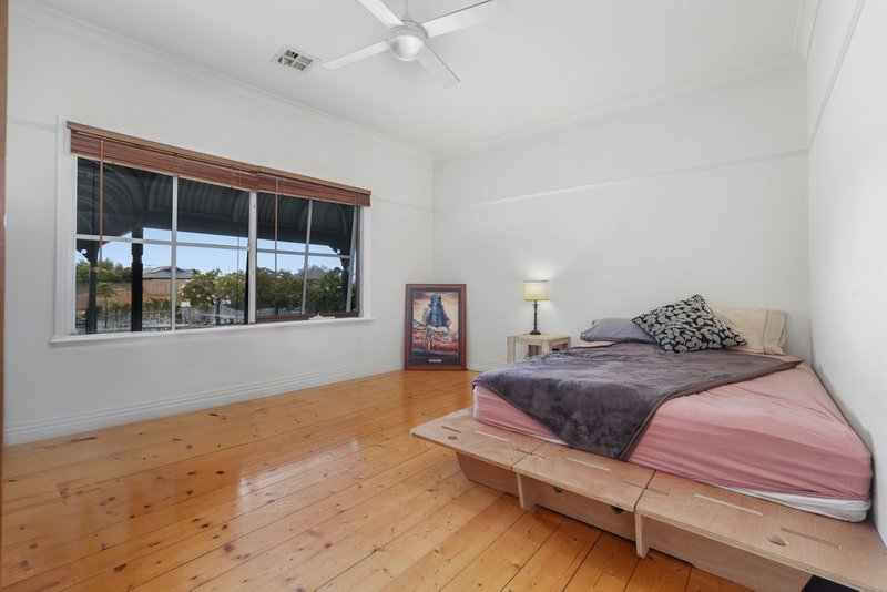 Photo - 1/30 Tarneit Road, Werribee VIC 3030 - Image 12