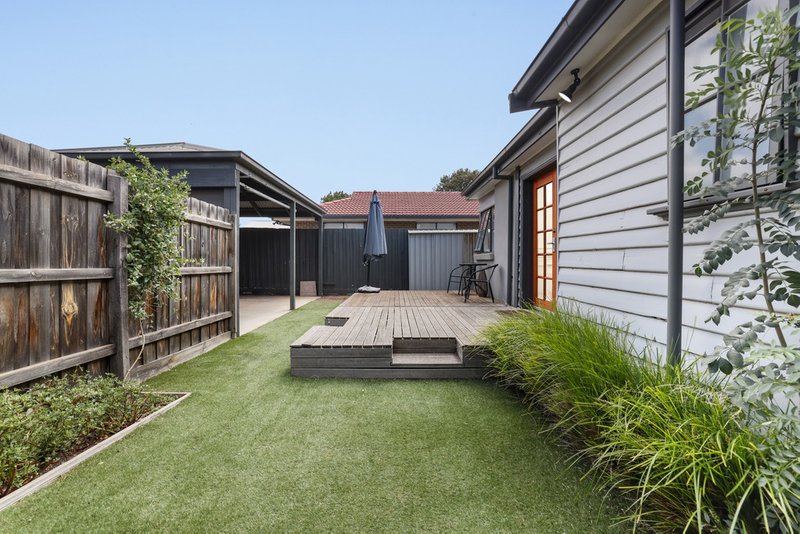 Photo - 1/30 Tarneit Road, Werribee VIC 3030 - Image 14