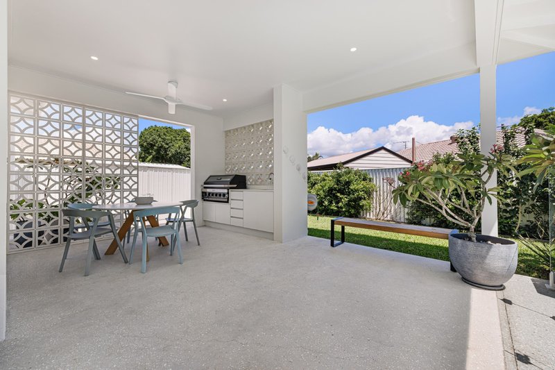 Photo - 130 Taylor Avenue, Golden Beach QLD 4551 - Image 18