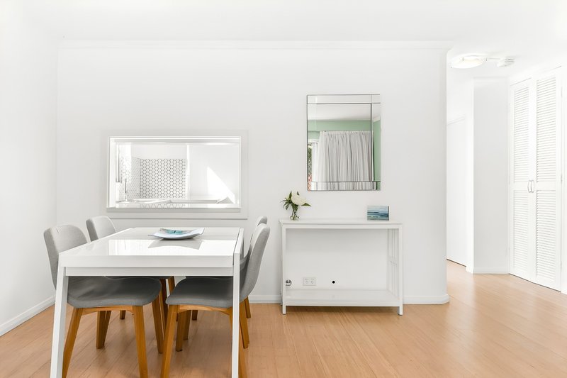 Photo - 1/30 The Crescent, Dee Why NSW 2099 - Image 8