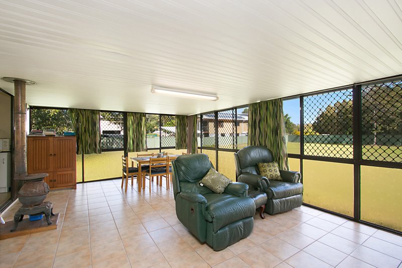 Photo - 130 Tweed Coast Road, Chinderah NSW 2487 - Image 4