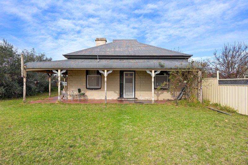 130 Victoria Street, Temora NSW 2666