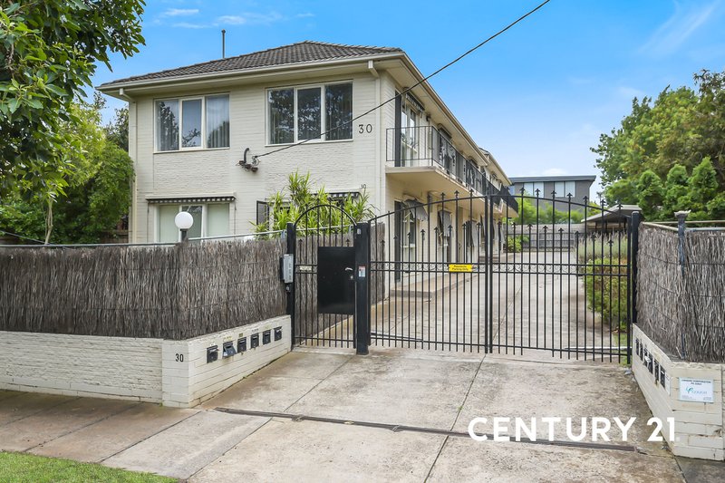 1/30 Walsh Street, Ormond VIC 3204