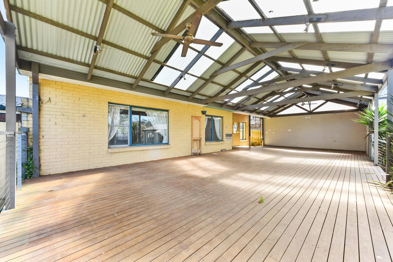 5-bedroom house at 130 Warrandyte Road, Ringwood, VIC 3134, Maroondah, Victoria