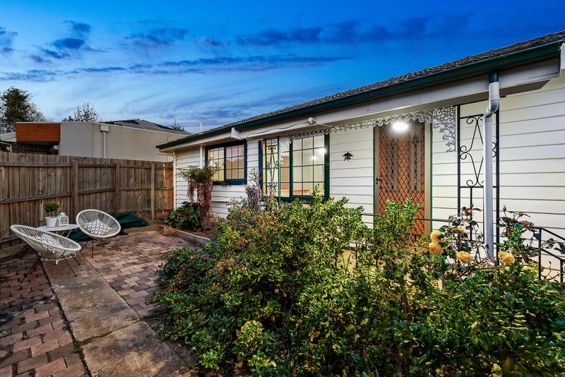 Photo - 1/30 Wattle Grove, Mulgrave VIC 3170 - Image 10