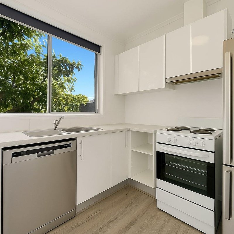 Photo - 1/30 Wheatsheaf Road, Glenroy VIC 3046 - Image 8