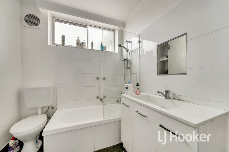 Photo - 1/30 Wheatsheaf Road, Glenroy VIC 3046 - Image 11